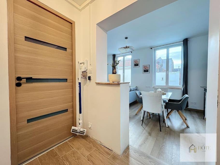 Appartement Place Turenne Dunkirk Esterno foto