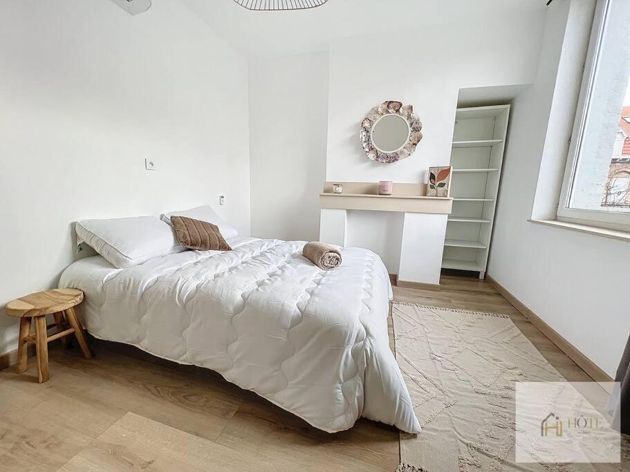 Appartement Place Turenne Dunkirk Esterno foto